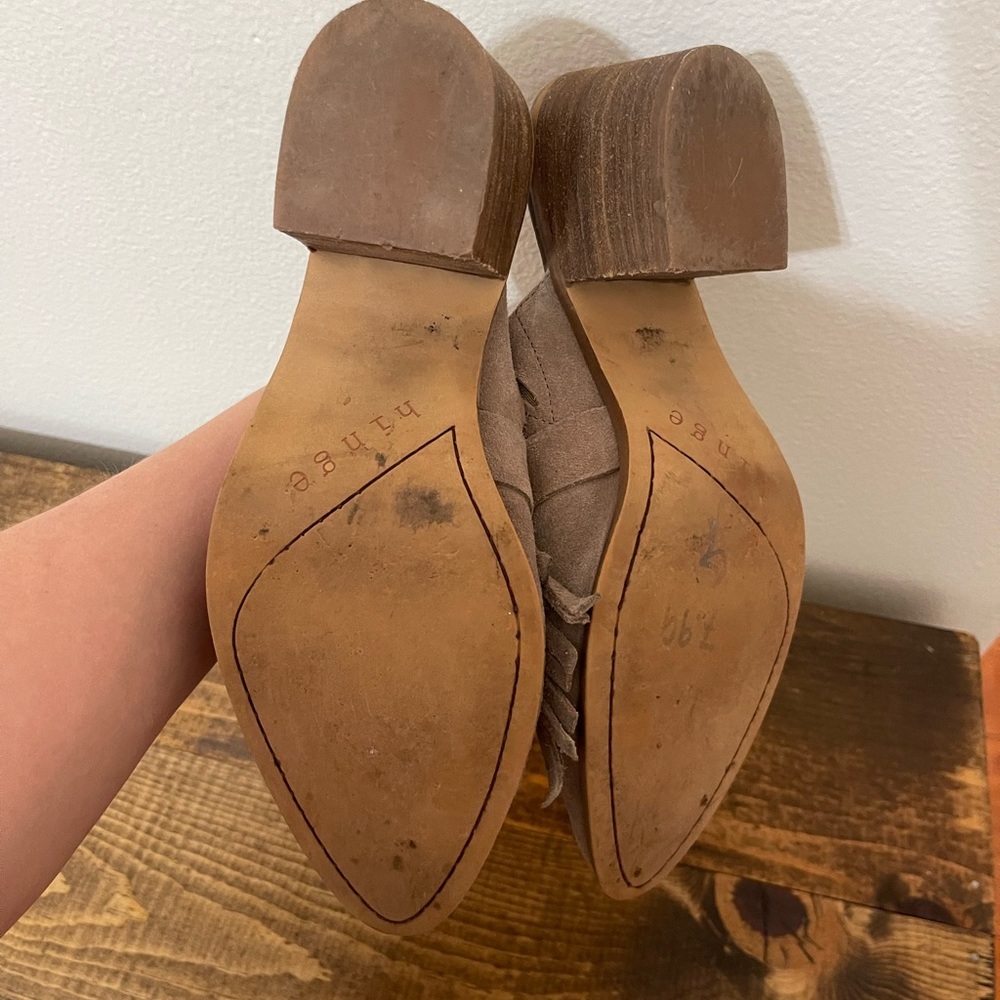 Hinge Rally Suede Mules - Picture 4 of 9